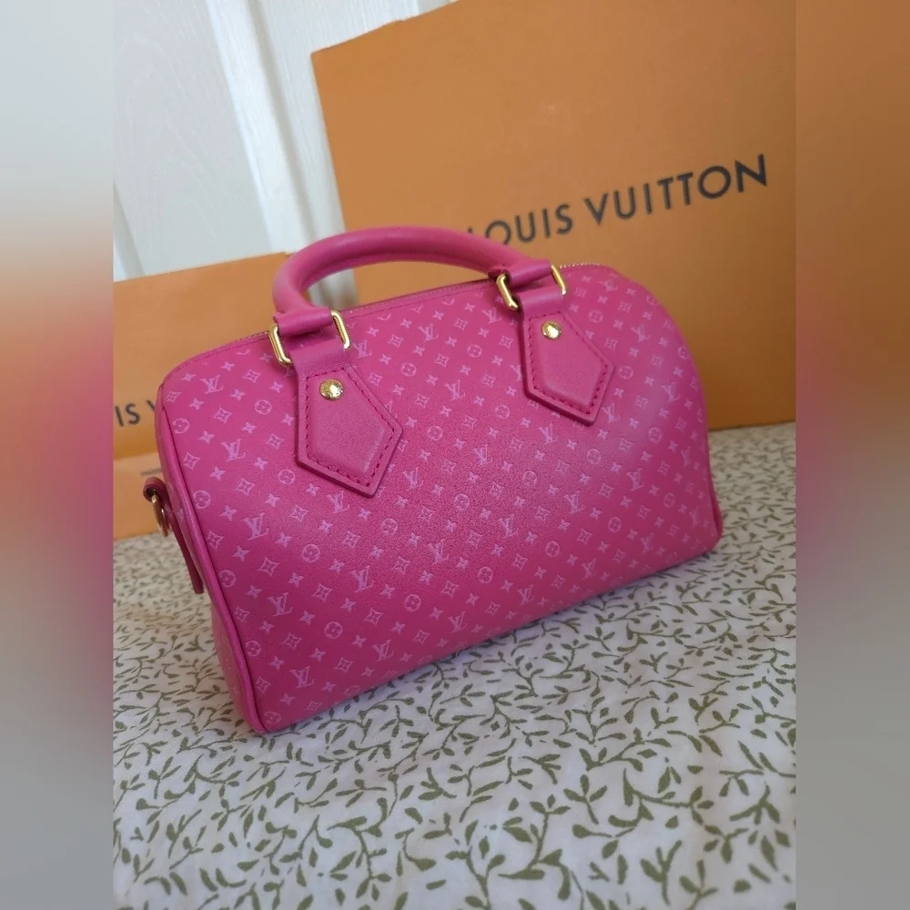 Louis Vuitton Speedy Bandoulière 20 Nanogram Hot Pink Calf Leather Bag